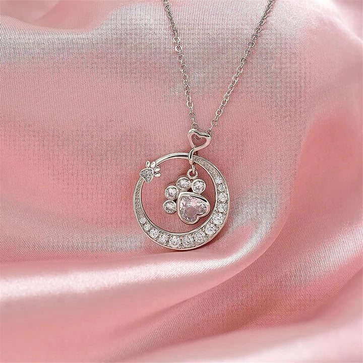 Roztomilý náhrdelník se psími tlapkami ze stříbra 925 s cirkonem