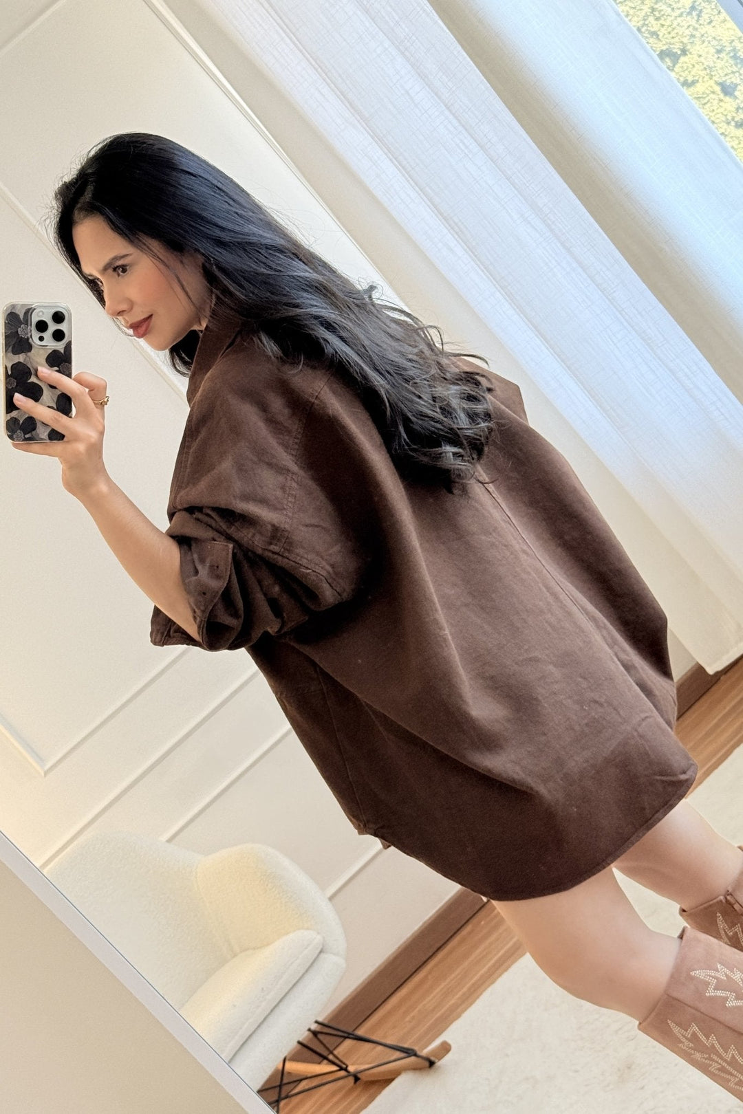 Oversize košile s vyšívanými knoflíky