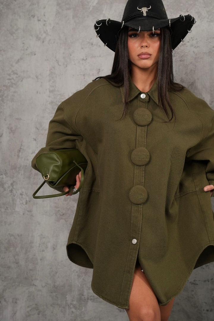 Oversize košile s vyšívanými knoflíky