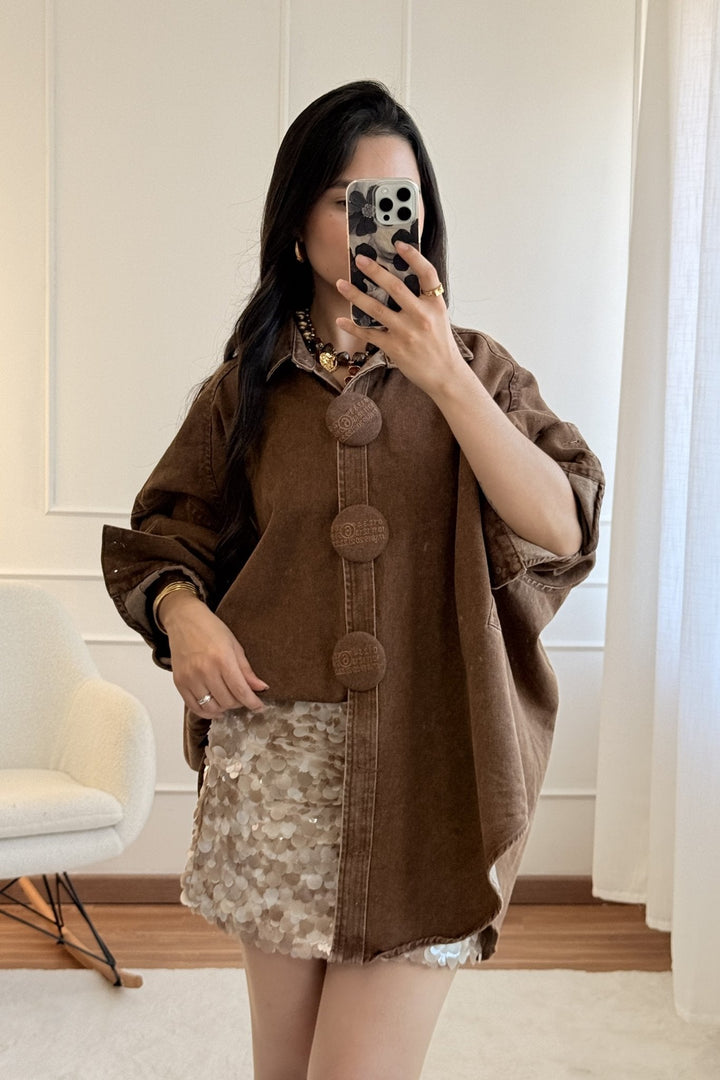 Oversize košile s vyšívanými knoflíky