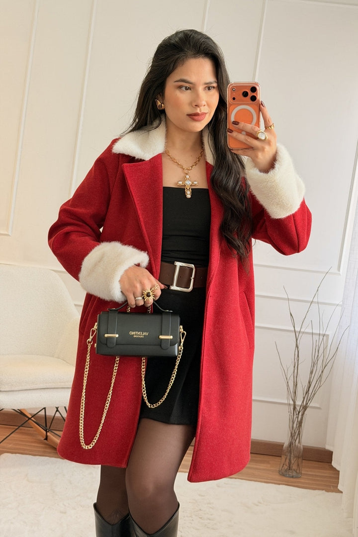 Kabát s umělou kožešinou 