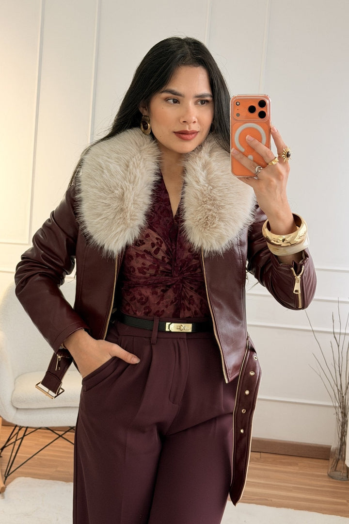 Krátký kabát z umělé kůže s páskem FLAMMODE