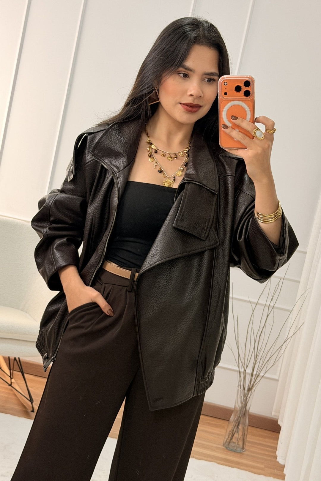 Krátký kabát z napa s vysokým límcem