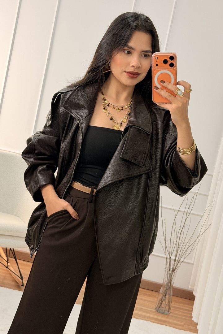 Krátký kabát z napa s vysokým límcem