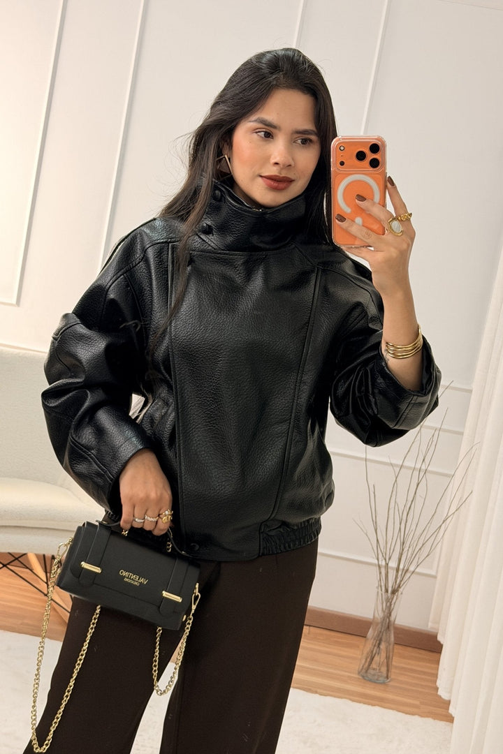 Krátký kabát z napa s vysokým límcem