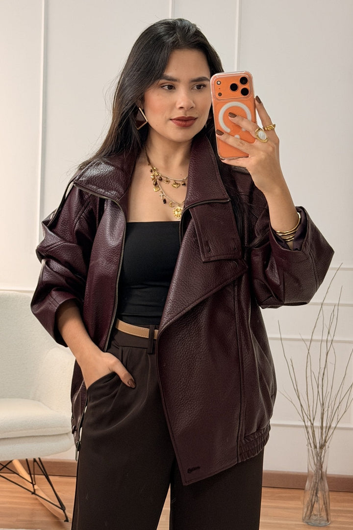 Krátký kabát z napa s vysokým límcem