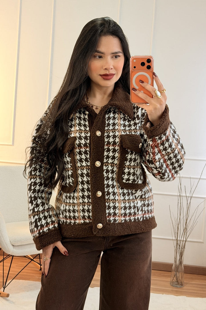 Kabát s kostkovaným vzorem a kožešinou AZAKA