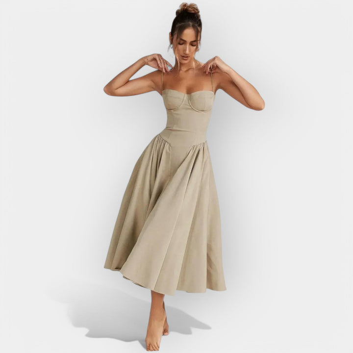 Elegáns midi šaty na léto